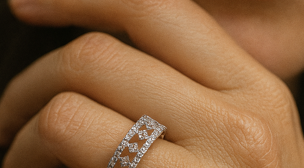 a lady wearing silver ring