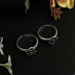 92.5 Sterling Silver Vintage Rose Bloom Toe Rings (Pair)