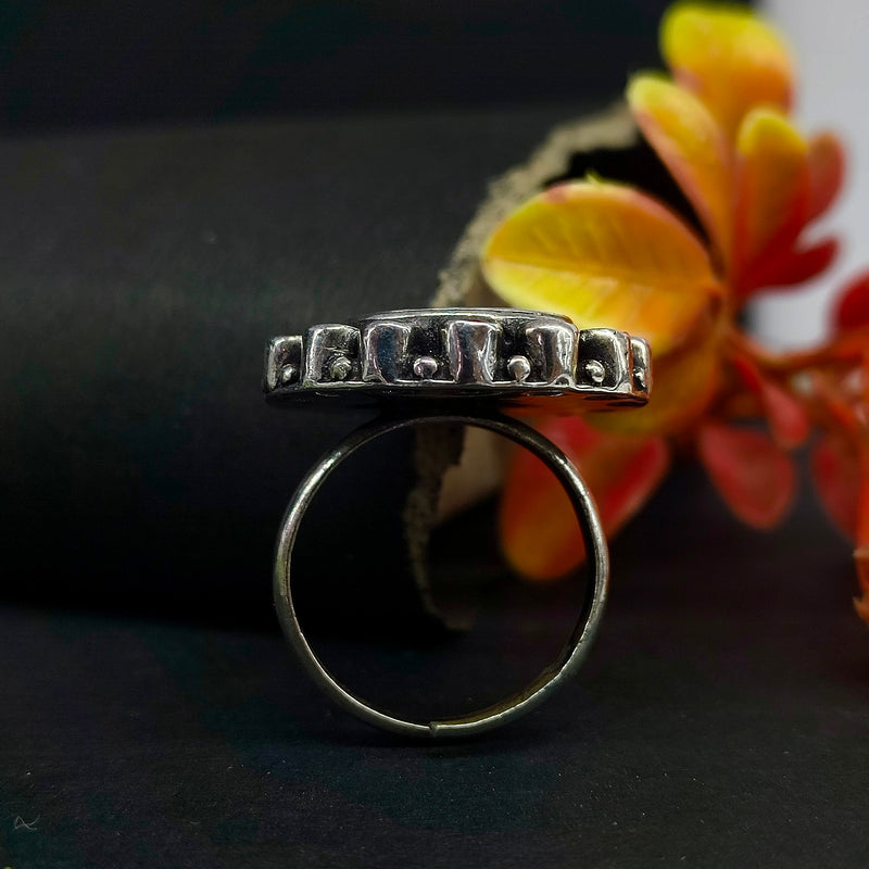 92.5 Sterling Silver Queen Victoria Coin Statement Ring