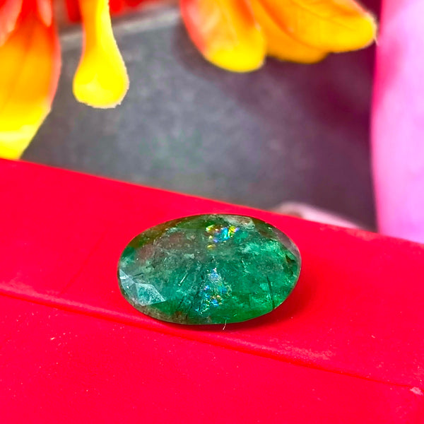 Natural Emerald (Panna) Gemstone