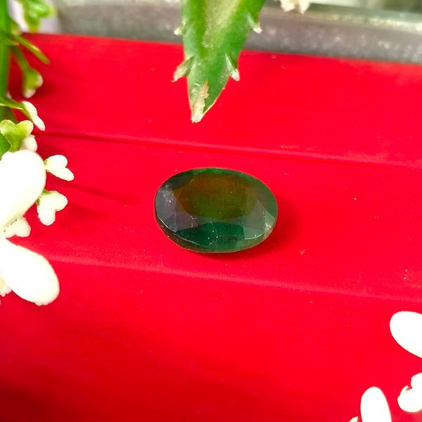 Natural Green Emerald Oval-Cut Loose Gemstone