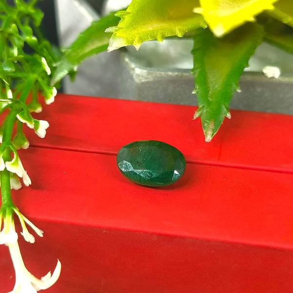 Natural Green Emerald Oval-Cut Loose Gemstone