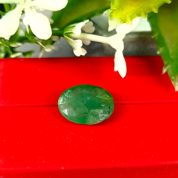 Natural Green Emerald Oval-Cut Loose Gemstone