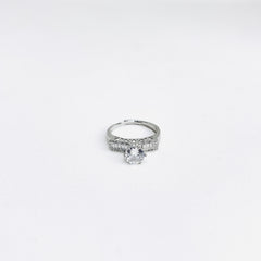 Sterling Silver Queen style  Solitaire Ring