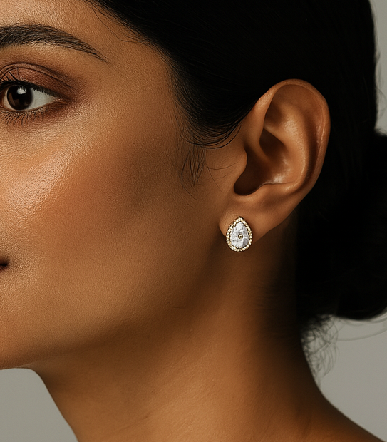 Silver CZ Stone With Pear Solitaire Top