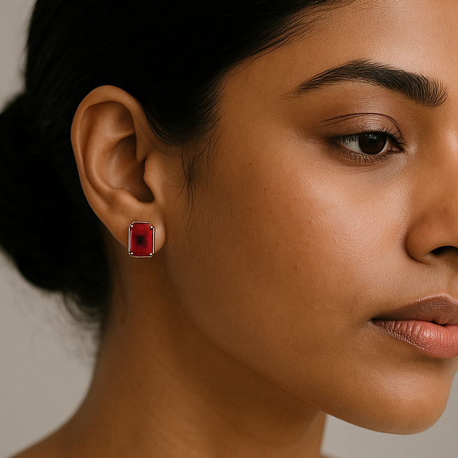 Silver Ruby solitaire Top