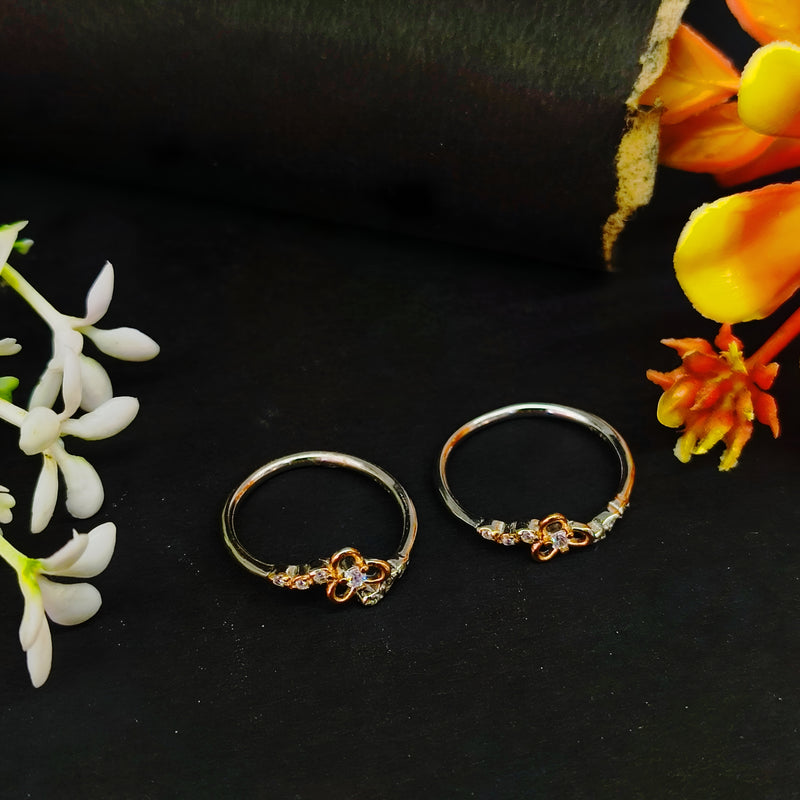 92.5 Sterling Silver Infinite Bloom Dual-Tone Toe Rings