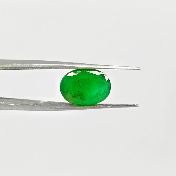 Natural Green Emerald Oval-Cut Loose Gemstone