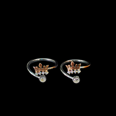 92.5 Sterling Silver Regal Crown & Solitaire Toe Rings